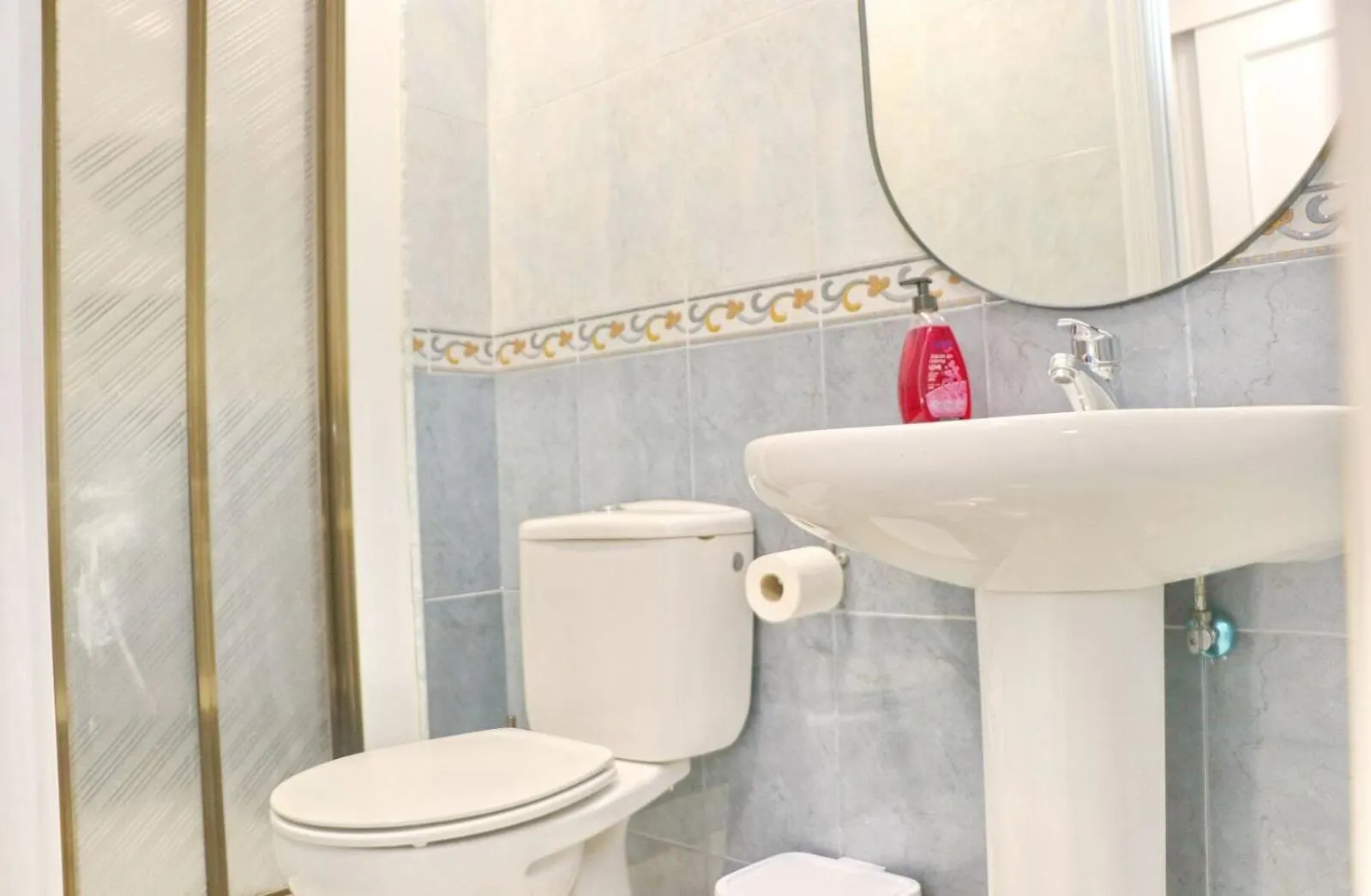 Apartamento Espronceda 콘일데라프론테라 스페인