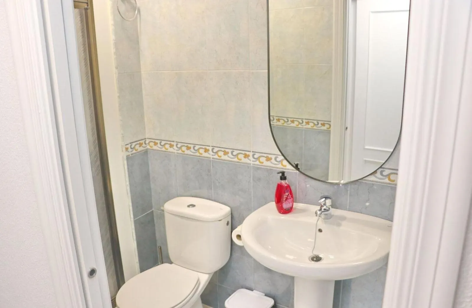 아파트 Apartamento Espronceda 콘일데라프론테라